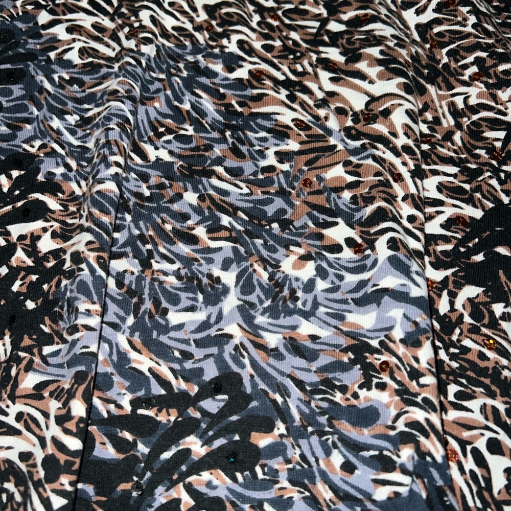 Patterned Top - image 2